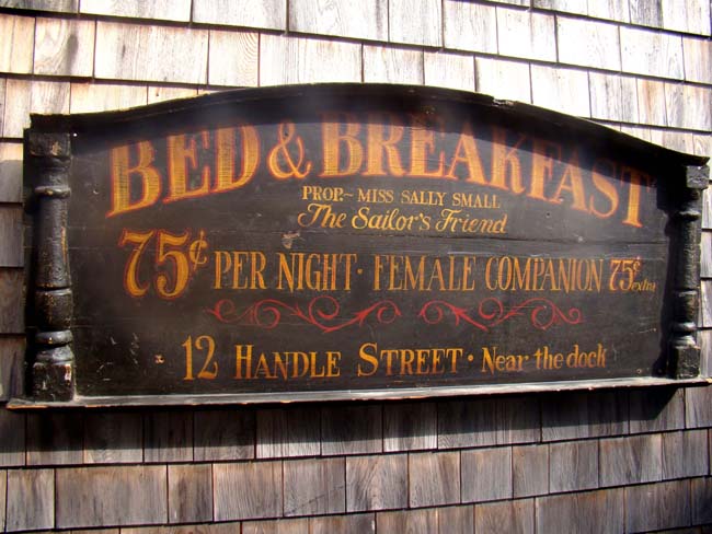 A Wonderful Bed & Breakfast Trade sign probably early 20th century — image 3